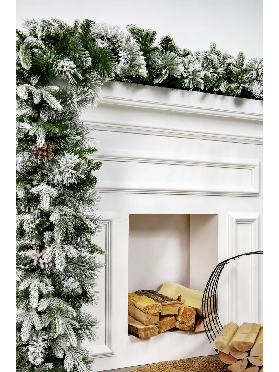 Garland Decorated with pines