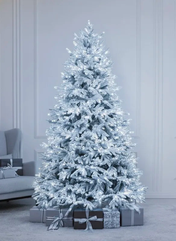 Versailles Christmas Tree