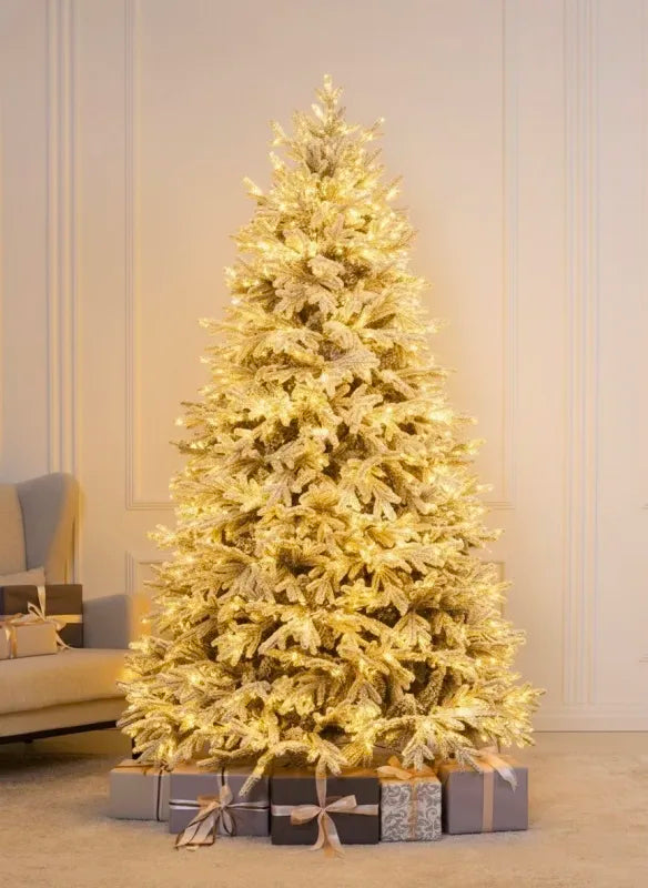 Versailles Christmas Tree